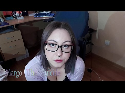 ❤️ Eynəkli Seksual Qız Kamerada Dildosunu Dərindən Əyir ❤️ Porno fb bizdə